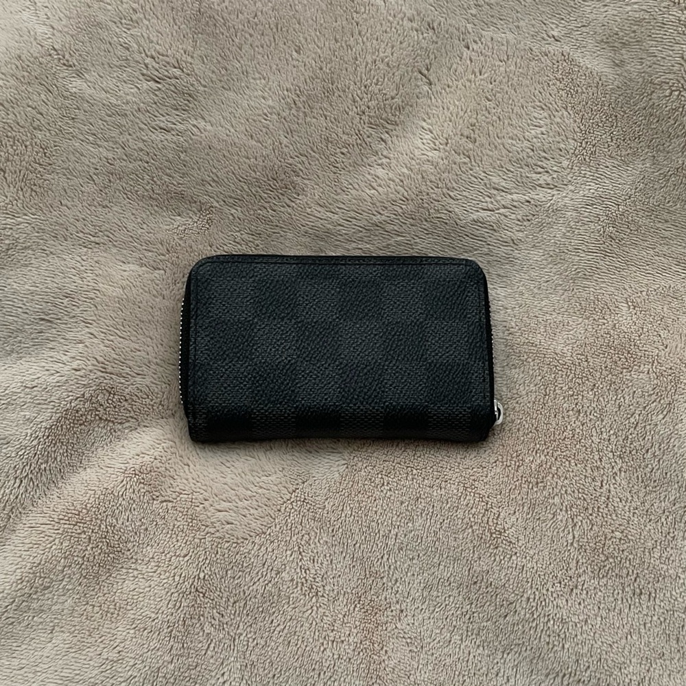 SOLD Louis Vuitton Vertical Zippy Coin Purse in Graphite